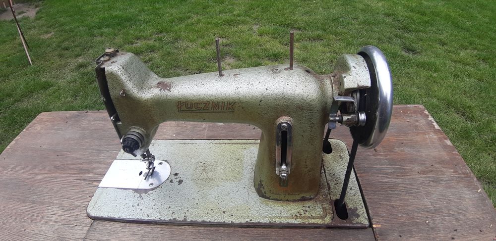 Maszyna do szycia Łucznik