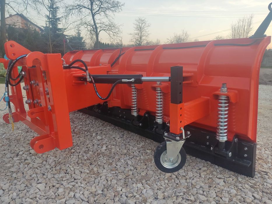 Nowy solidny pług do śniegu prosty komunalny METAL-TECHNIK 2,6-3,0