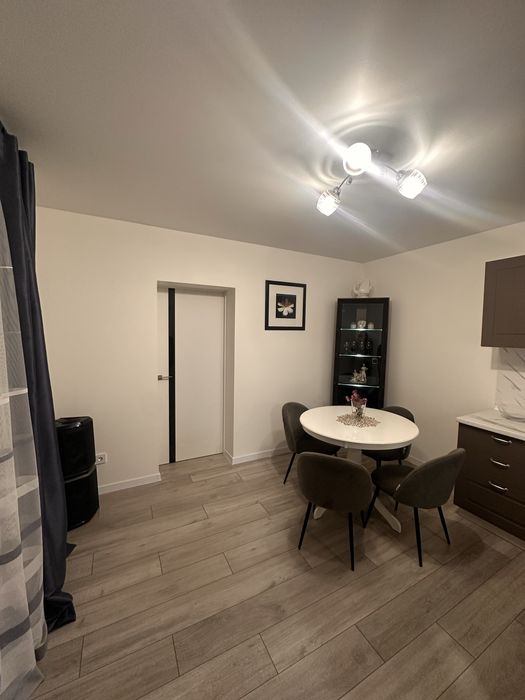 Без комісії!!!Частина будинку з новим ремонтом 35 м² на вул. Львівська