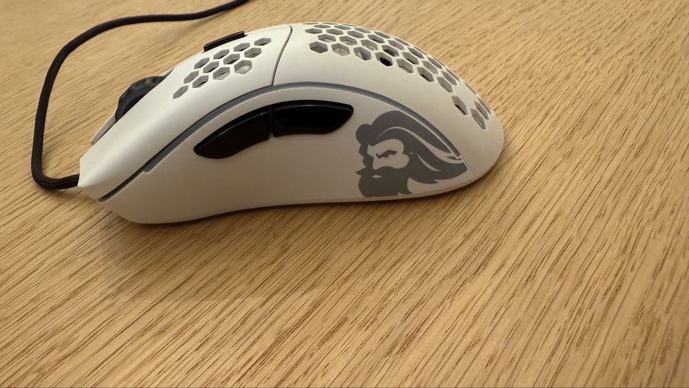 Rato gaming Glorious Model D 120