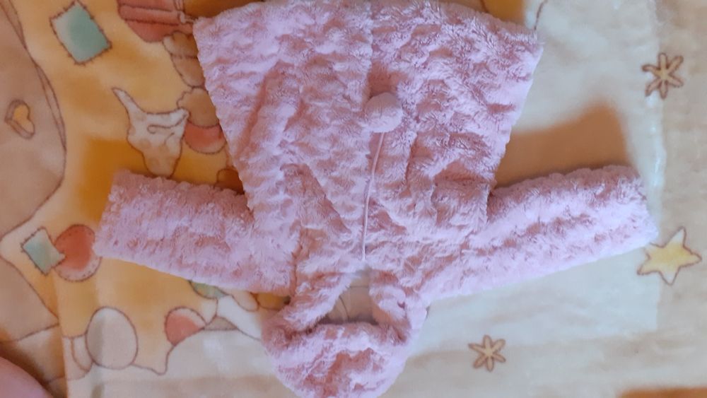 Casaco pêlo rosa 1 ano