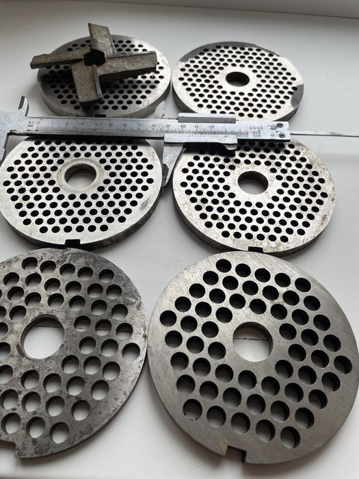 Решетки  нож для промышленой мясорубки