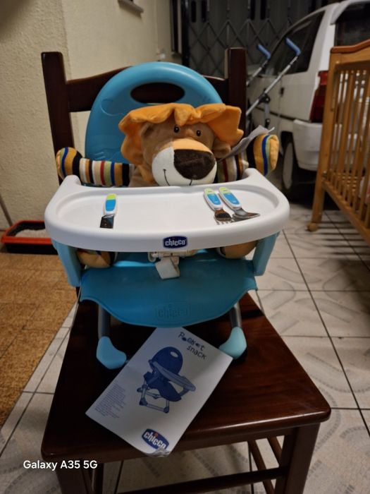 Cadeira bebé para mesa