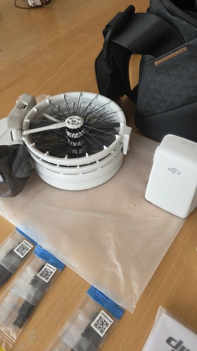 Drone DJI Flip (NOVO!) + Comando DJI RC-N3