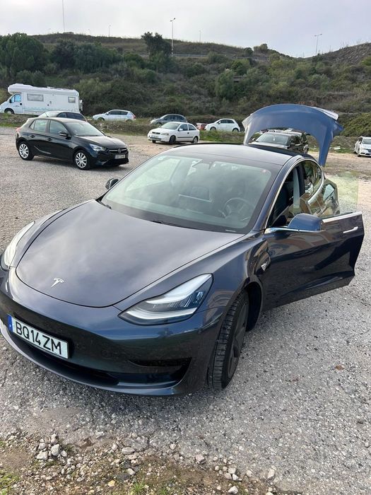 Tesla Model 3 Standard Range Plus RWD