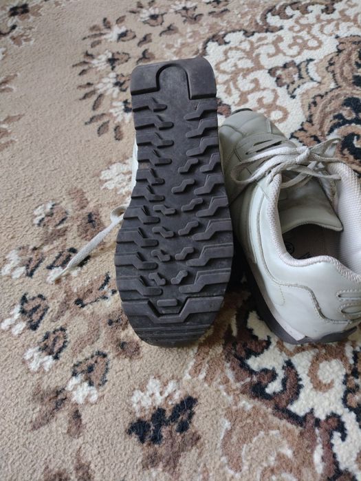 Buty sportowe skórzane