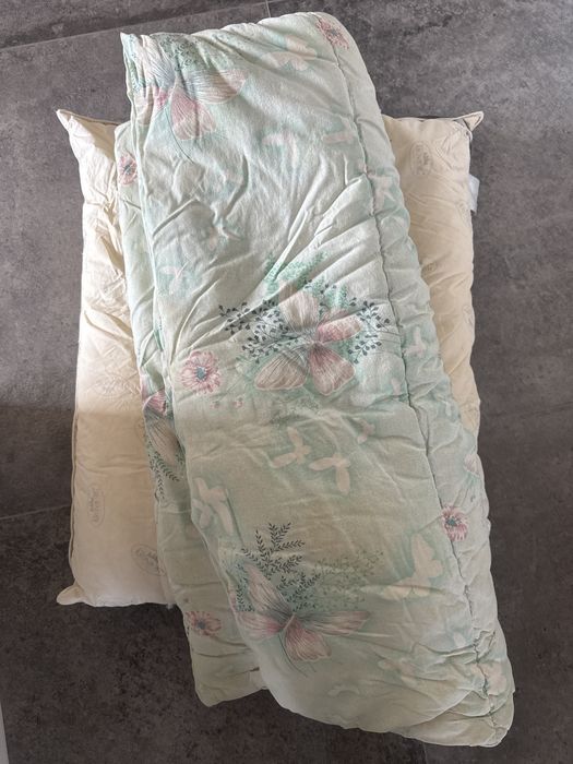 Oddam za darko koldre i poduszke