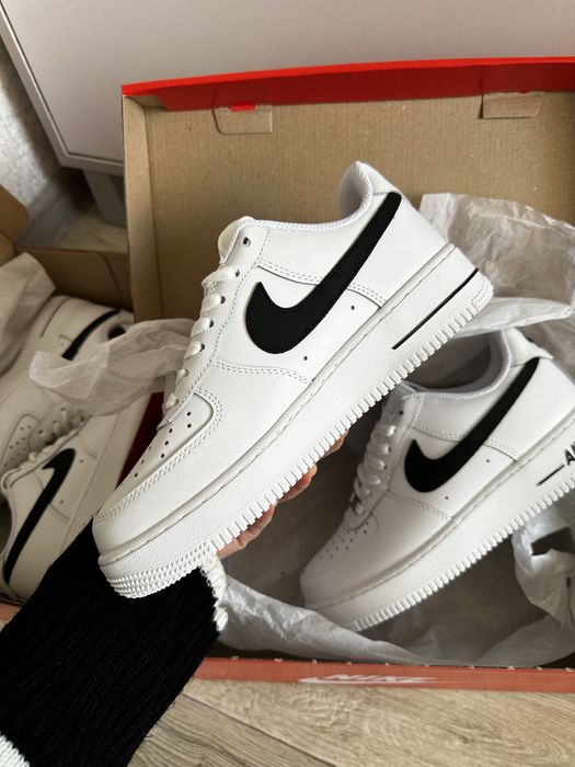 Кросівки Nike Air Force 1 Low (White/Black). Білі форси