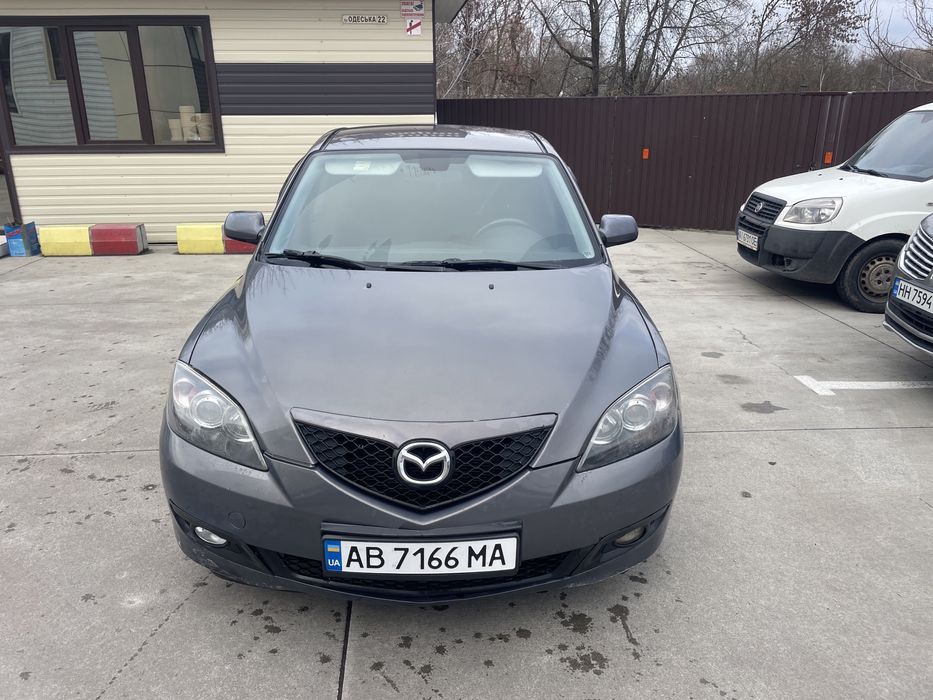 Продам Мазда 3  2.0 дизель