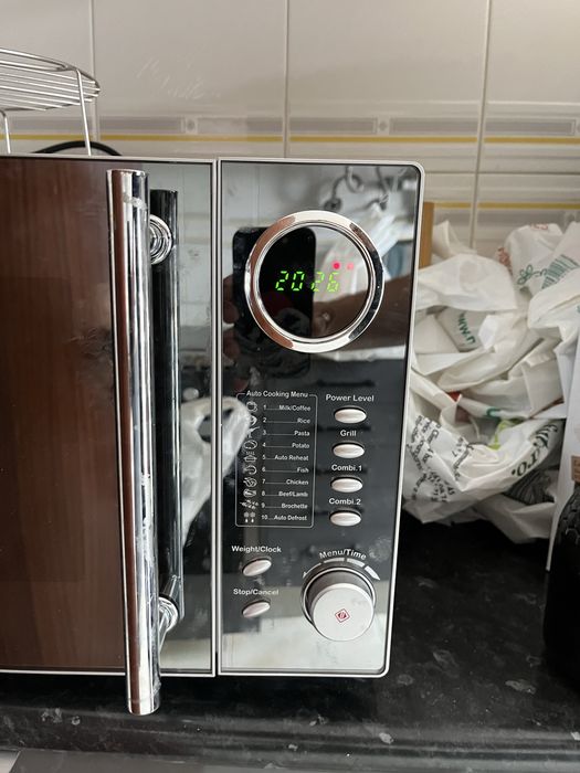 Microondas H.koenig VIO9