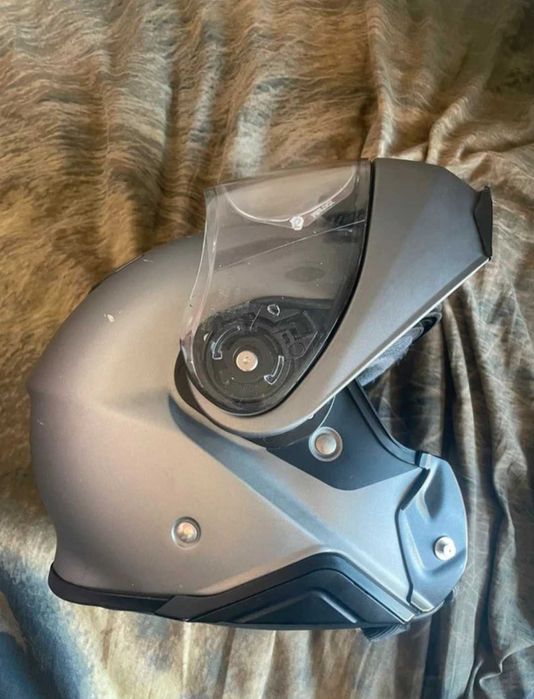 Capacete shoei neotec 2 (M)