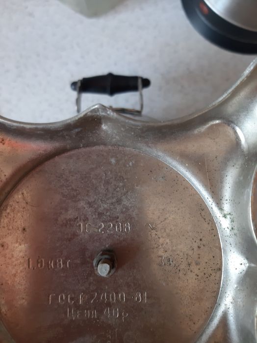 Продам электрический самовар.