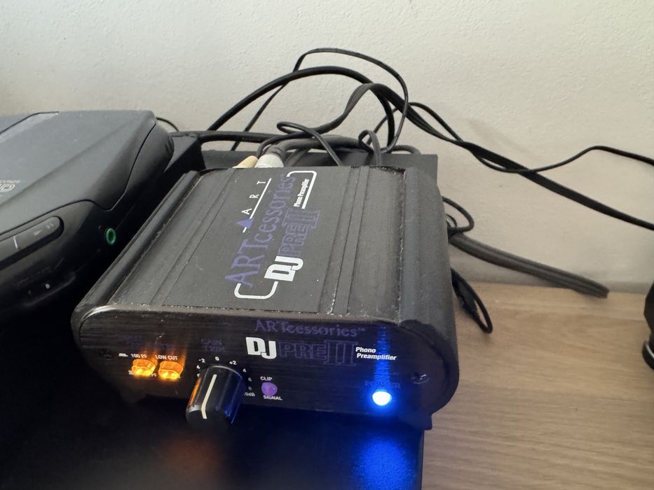 Gramofon fonestar sf-2600B