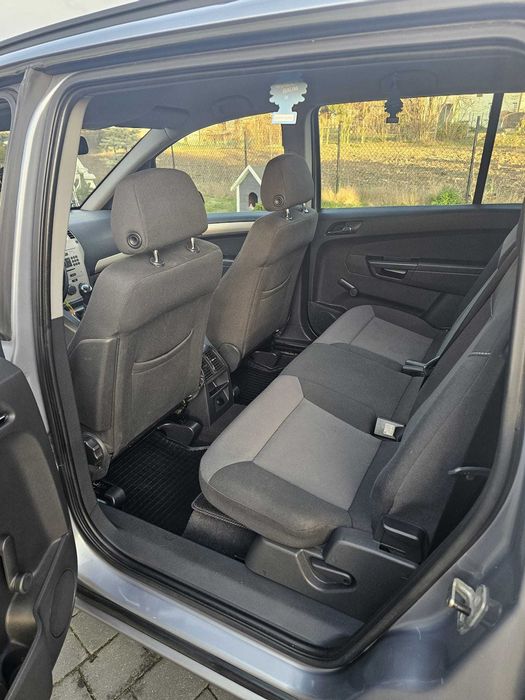 Opel Zafira 1,9 CDTI 101KM_7-os_Klima_Tempomat_Nowe Opony_POLECAM