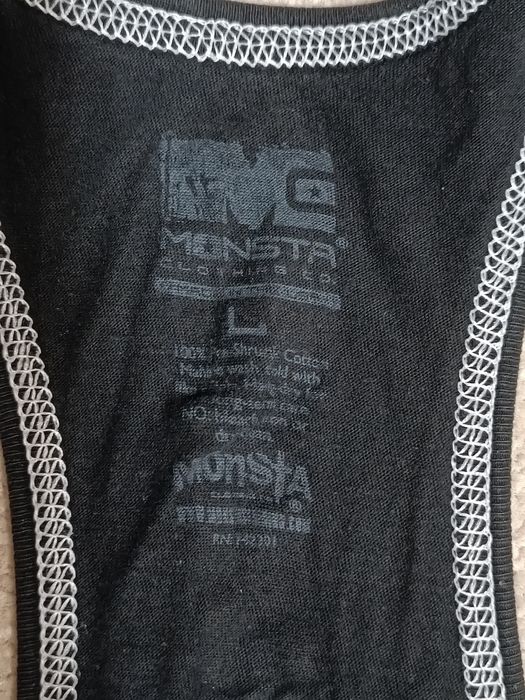 Продам оригинальные мужские майки для занятий в зале  Monsta USA  L