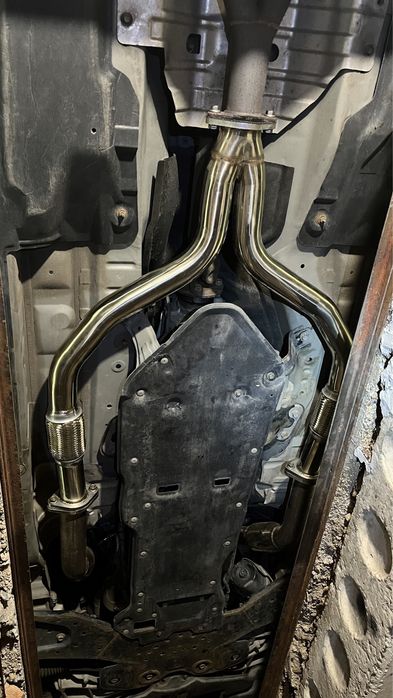 Тюнинг, выхлоп. Y-pipe Infiniti G25/G35/G37/Q40/Q50/Q60 Nissan 350Z/370Z/Z