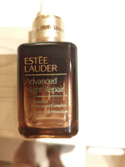Estee lauder do twarzy