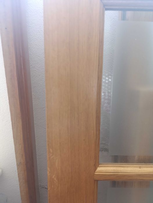 Vendo porta com aro madeira nogueira