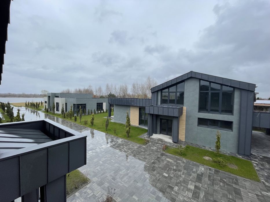 221000 Продам дом с выходом на Днепр. Вишенки Рядом золоче осокорки