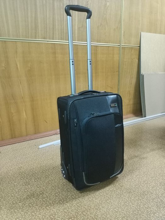 Валіза на колесах чемодан розмір s ручного покладь