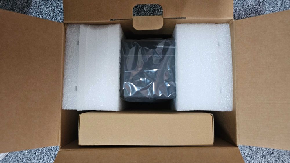 Qnap TR-002 Caixa Discos446772350686996483