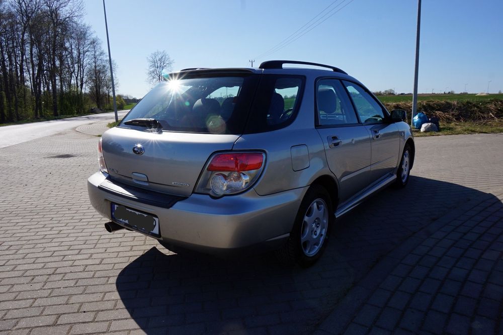 Subaru Impreza 2.0 benzyna Automat