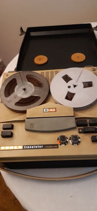 Magnetofon Tesla B42 szpulowy