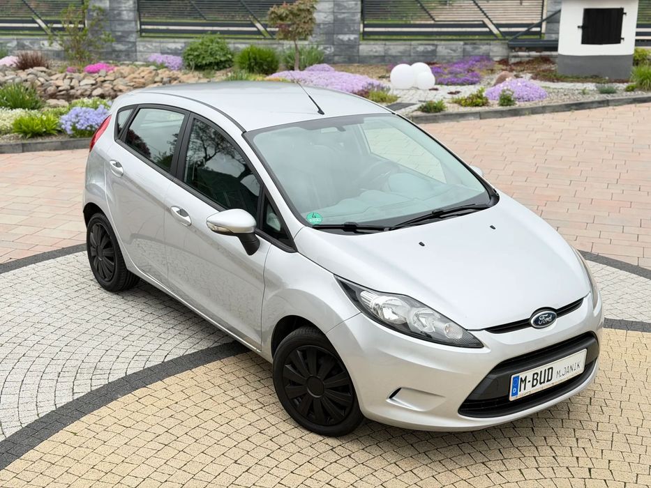 Ford Fiesta Fiesta/Niemcy/Bezwypadek/Opłacona/5drzwi/2xkoła/Pełen serwis/Oryginał
