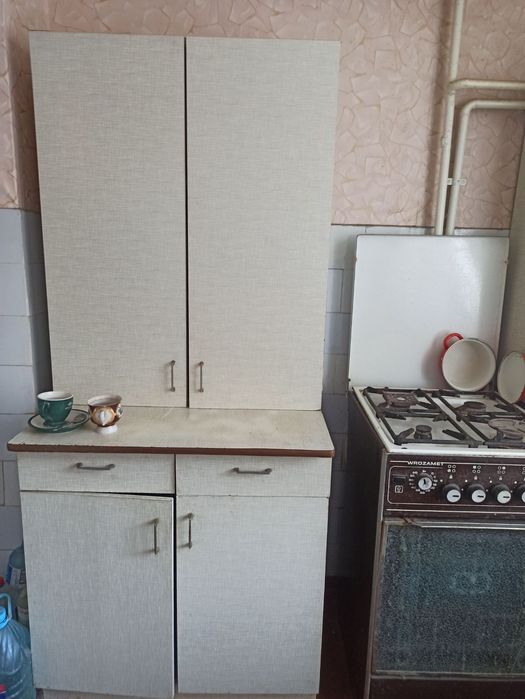 Продам кухрнную мебель