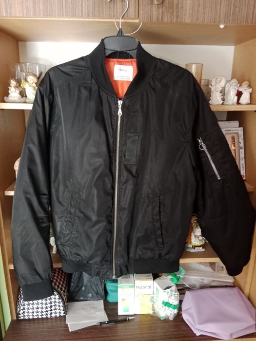 Kurtka bomberka Bershka rozmM