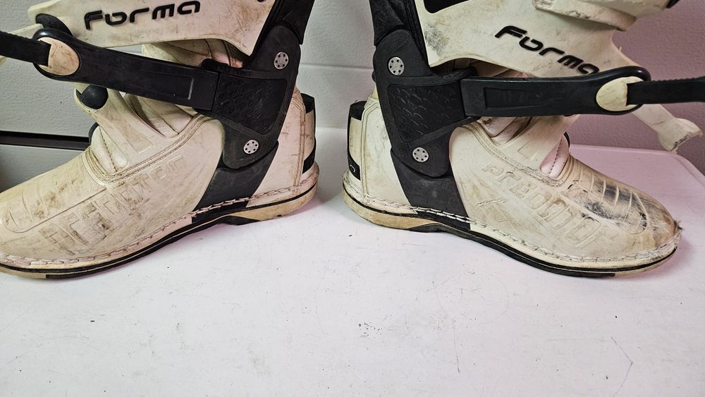 Buty Cross  Forma  45 zapraszam