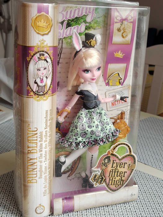 Ever After High Heartstruck C.A. Cupid Doll Poupée par Mattel