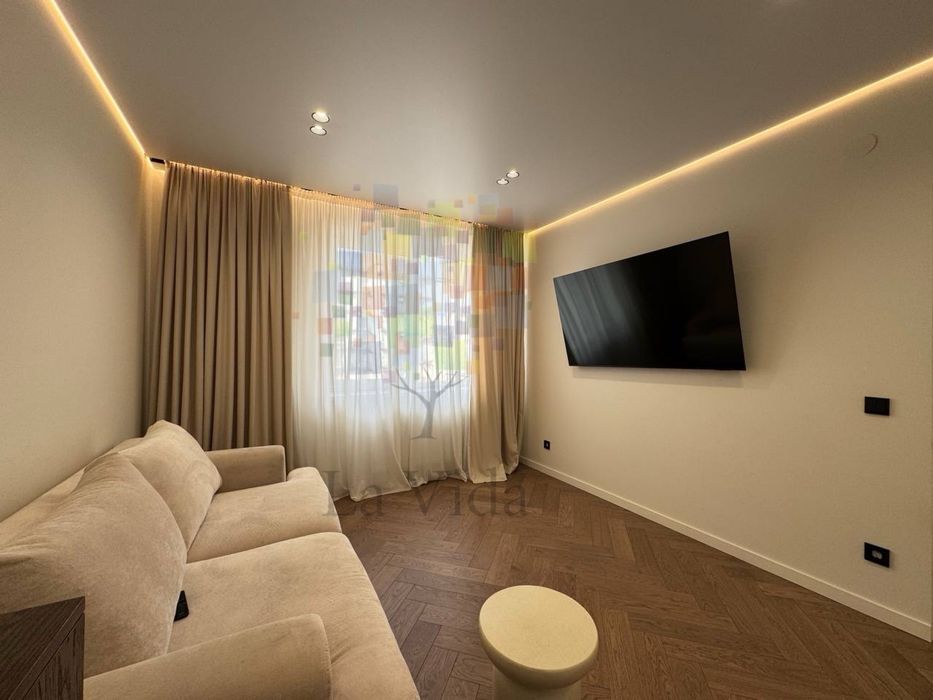 Продаж 2к квартири ЖК Радіщева/Набережна/Боздош