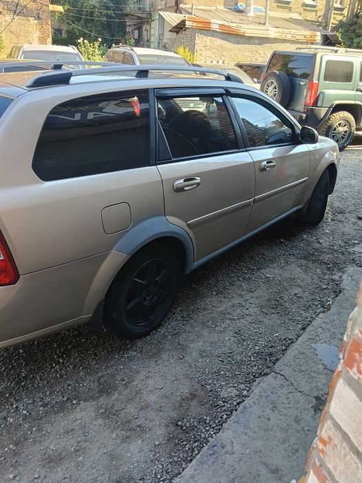 Продам или обменяю Lacetti 1.8