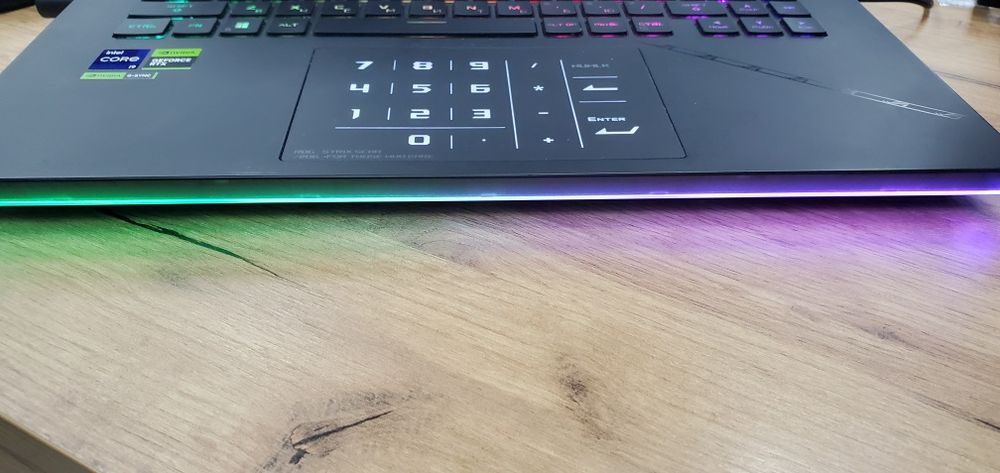 Asus ROG Strix Scar g634 RTX 4080 ,i9 13980HX