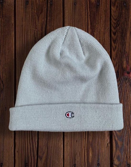 Шапка champion чемпион