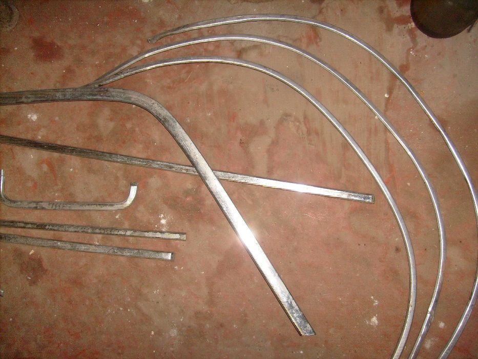 Молдинги хром ВАЗ 2103