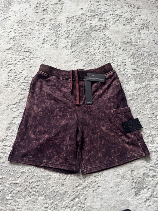 Шорти Stone Island Off Dye