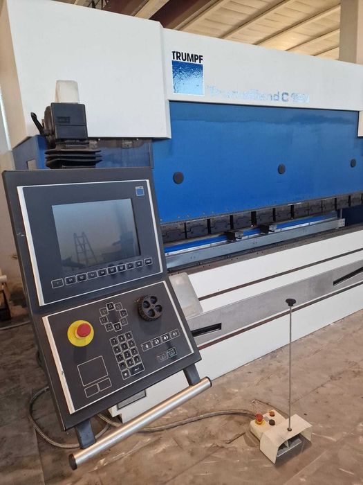 Quinadeira trumpf C120 7 eixos 132 Ton