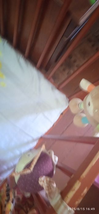 Віддам дитяче ліжечко для немовлят