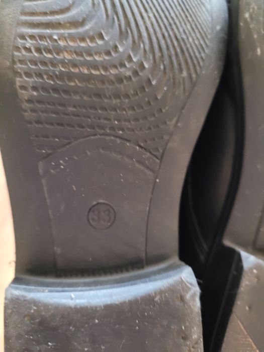 Buty skórzane 33