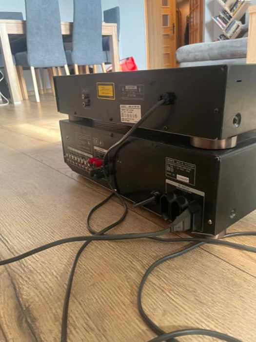 Zestaw Stereo Sony: Wzmacniacz TA-FE320R + Odtwarzacz CD CDP-490