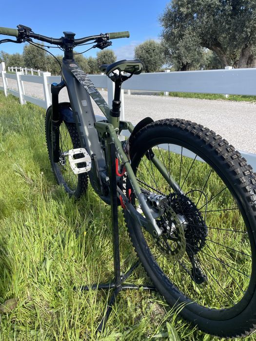 Cube Stereo hybrid  160