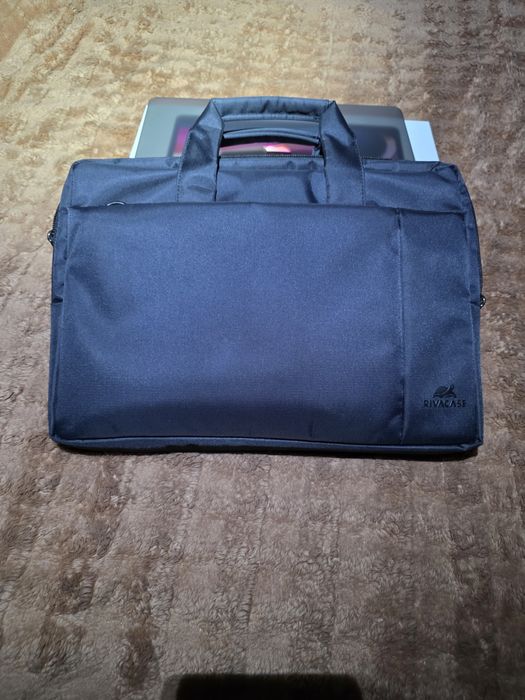 Macbook pro 13. 2022 M2 8/256