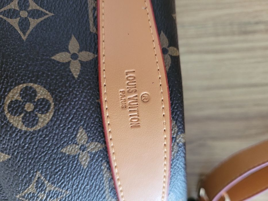 Nerka Louis Vuitton damska