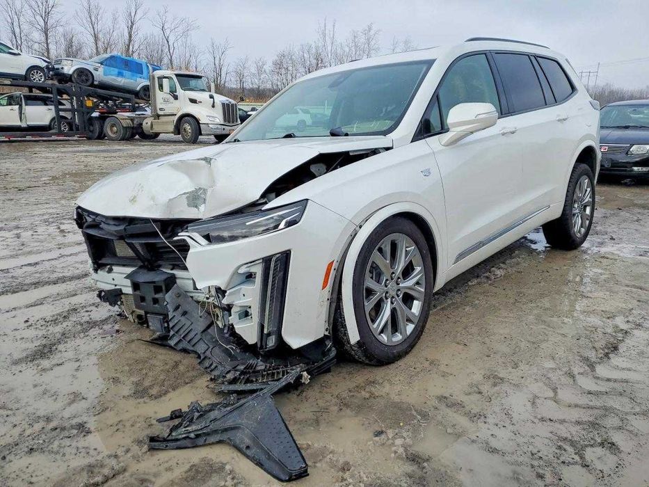 двери Cadillac хт6 , хт4
