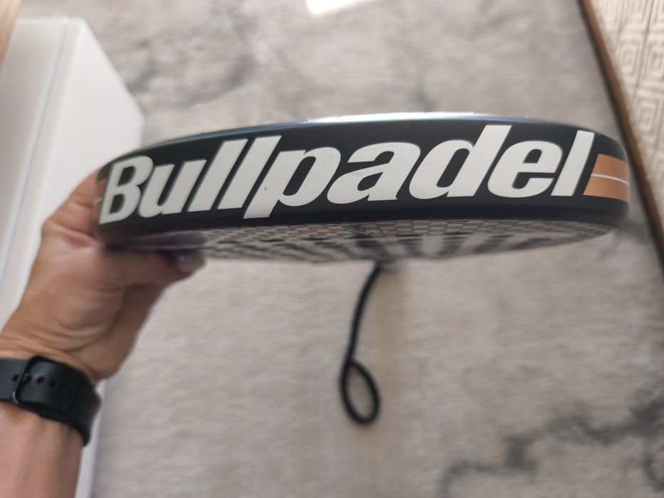 Raquete de Padel Bullpadell Flow W master final2023