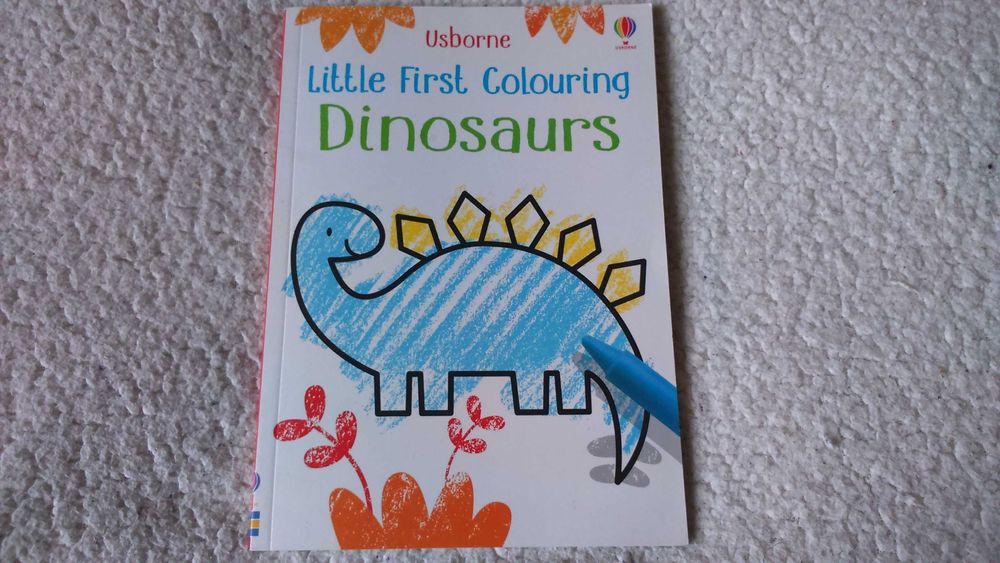 К. Робсон. Little First Colouring Dinosaurs