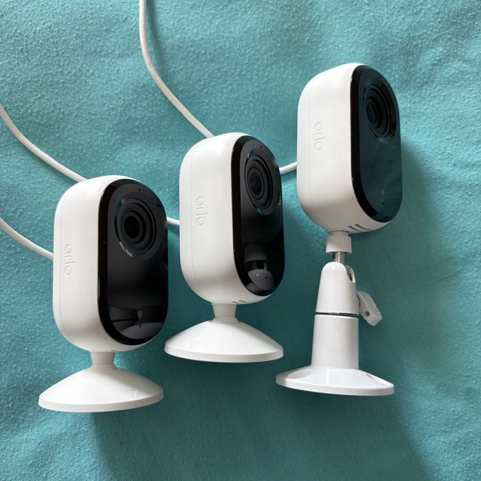 4 Cameras Arlo (FHD e 2K)