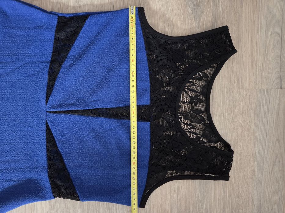 Sukienka elegancka i codzienna